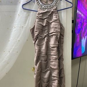 Beautiful dress size 8